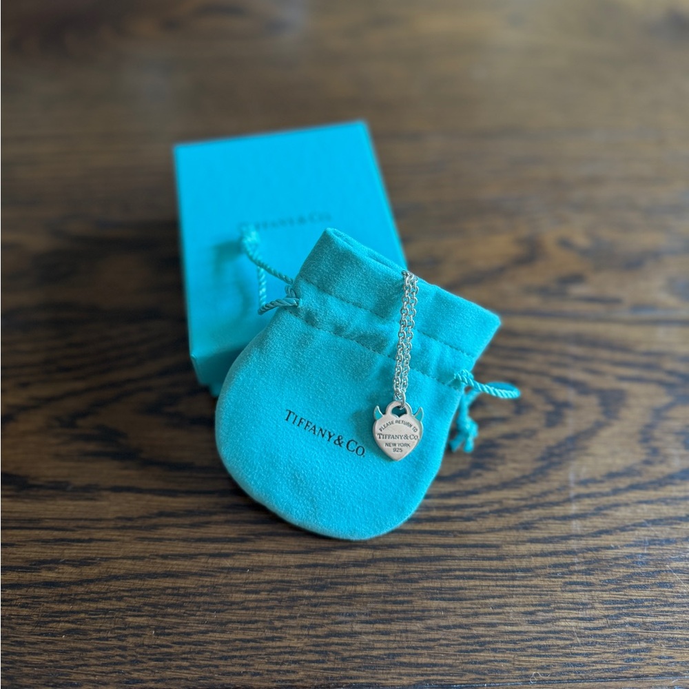 Return to Tiffany: Tiffany blue devil heart tag with Tiffany chain